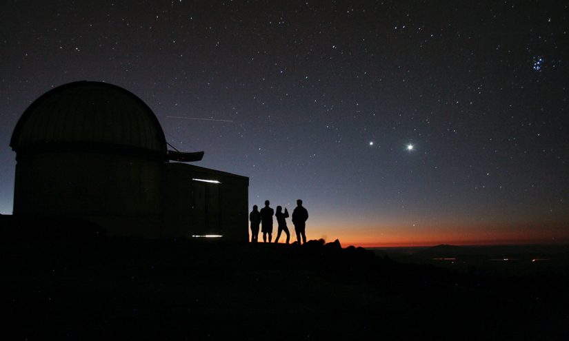 Dove vedere le stelle cadenti in cielo la notte di San Lorenzo